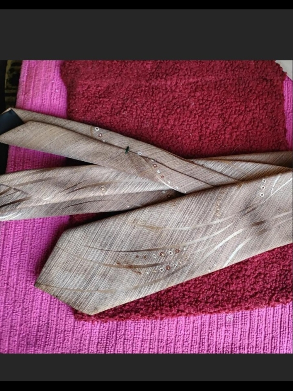 Classic Tan Patterned Men’s Tie - Elegant Neutral Accent